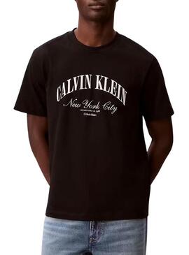 Camiseta Calvin Klein Jeans March preta para homem.