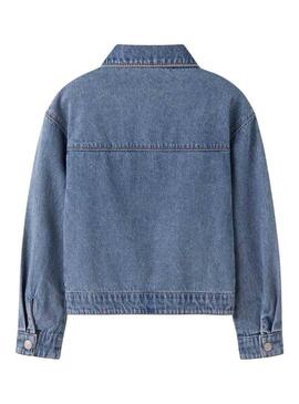 Jaqueta Name It em jeans azul médio para menina.