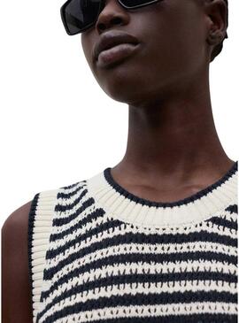 Camisola Ecoalf Tulip bege com estampa de riscas para mulher.