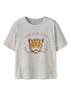 Camiseta Name It Benna com estampa de leopardo cinza claro para menina.