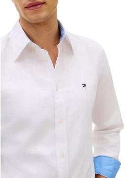Camisa de linho Tommy Hilfiger Linen Blend branca para homem.