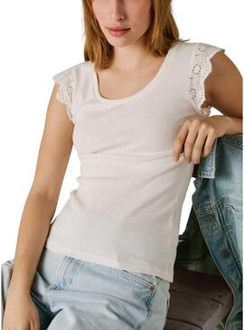 Camiseta Pepe Jeans Mireya branca para mulher.