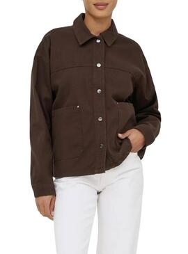 Casaco de caça Only Sierra marrom para mulher.