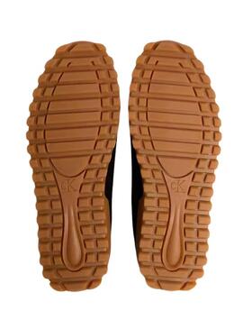 Tênis Calvin Klein Jeans Laces preto para mulheres.