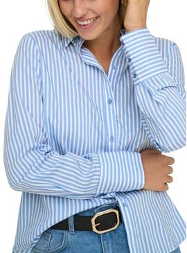Camisa Only Berit azul e branco para mulher.