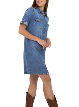 Vestido lavada de meio comprimento Only para mulher.