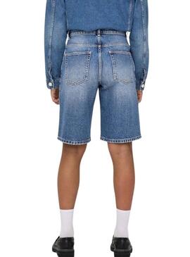 Bermuda jeans azul mate Only para mulher.