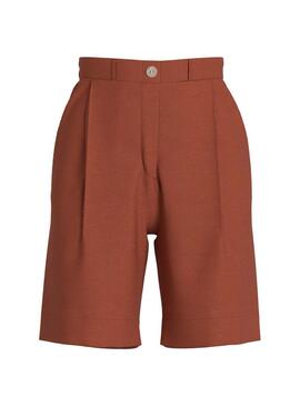 Bermudas Vila Viprisilla é um casaco de mulher.