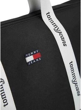 Bolsa Tommy Jeans Essential tote preta para mulher.