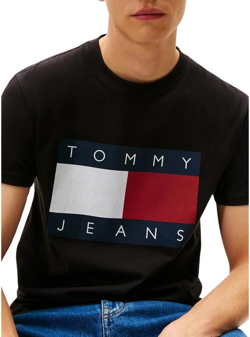 Camiseta Tommy Jeans Big Flag preta para homem.