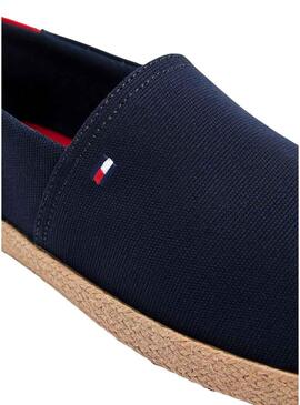 Alpargatas Tommy Hilfiger Core com logo marinho para homens.