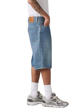 Bermuda jeans Levis 478 Baggy azul médio para homem.