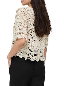 Camiseta Only Waterly bege para mulher.