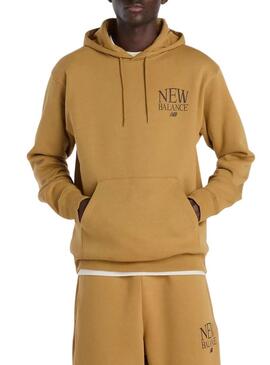 Moletom New Balance com logo mostarda para homem.