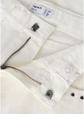 Calça jeans Name It Bella Wide branca com tachinhas para menina.