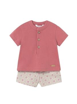 Conjunto Mayoral camiseta rosa e bermuda.