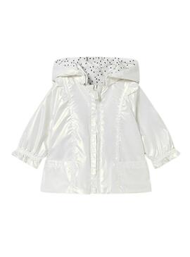 Corta-vento Mayoral reversível branco para recém-nascido.