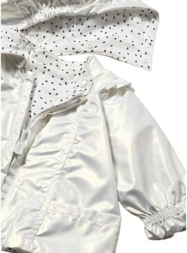 Corta-vento Mayoral reversível branco para recém-nascido.