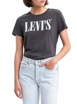 T-Shirt Levis 90S Serif Preto Mulher