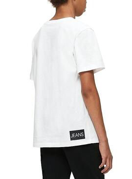 T-Shirt Branco institucional da Calvin Klein Menin